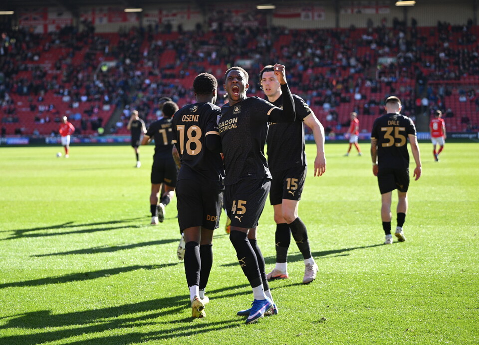 Match Gallery | Barnsley (A)