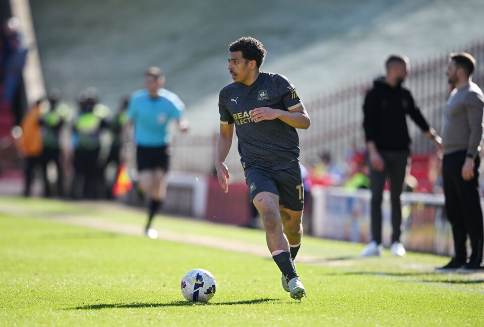 Match Gallery | Barnsley (A)