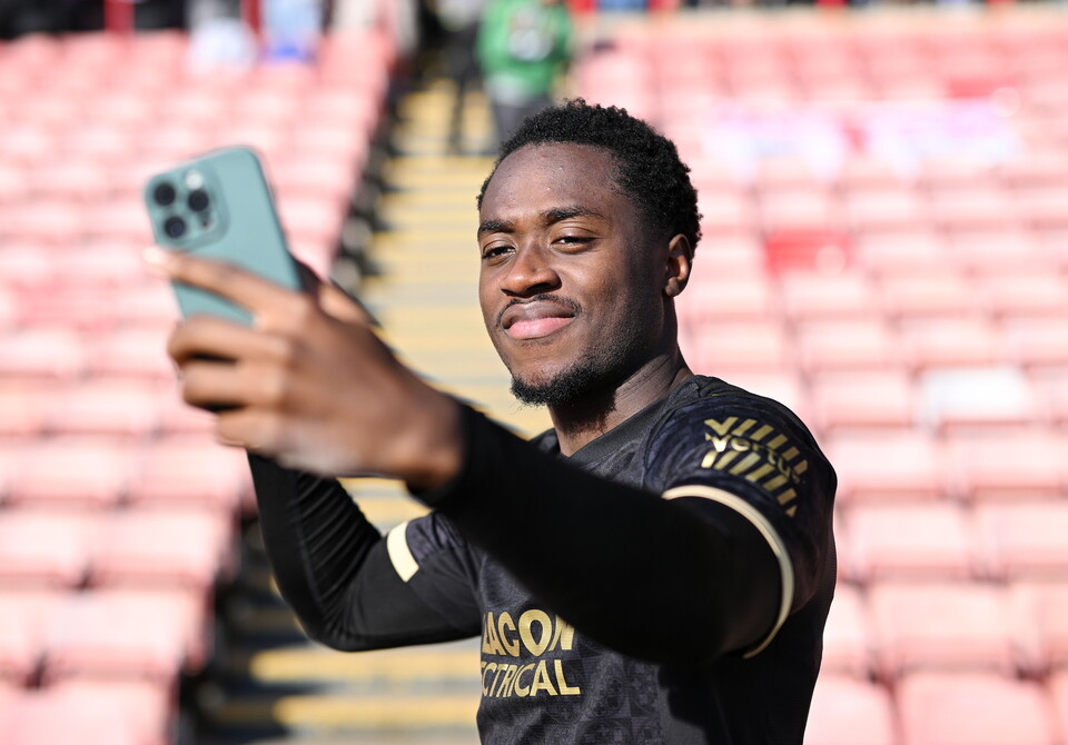 Match Gallery | Barnsley (A)