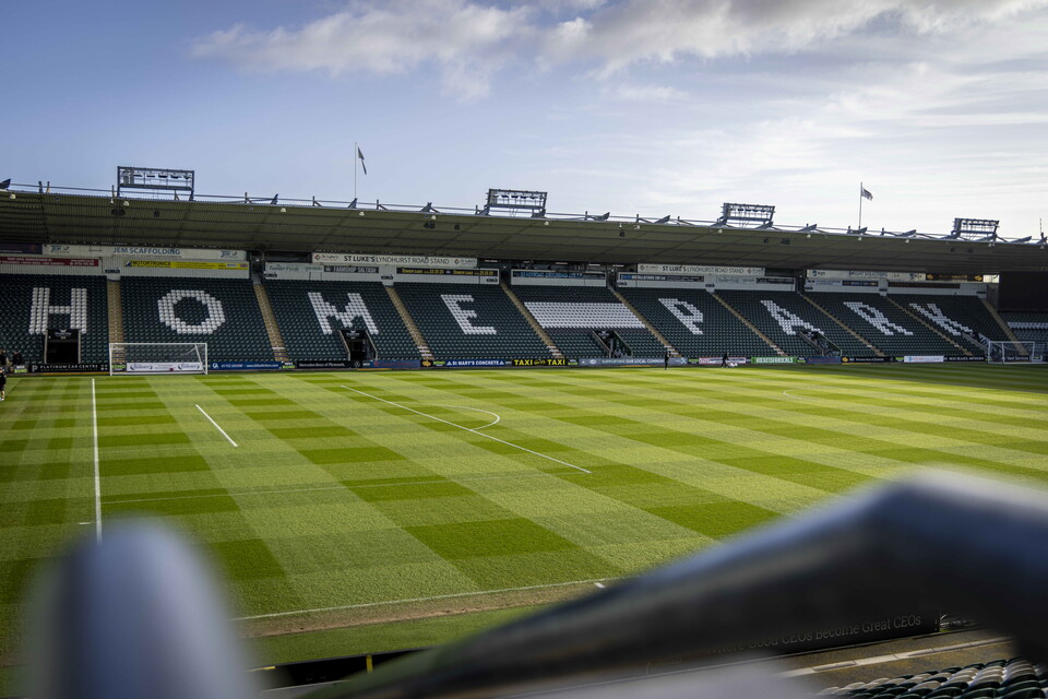 Match Gallery | Exeter City (H)