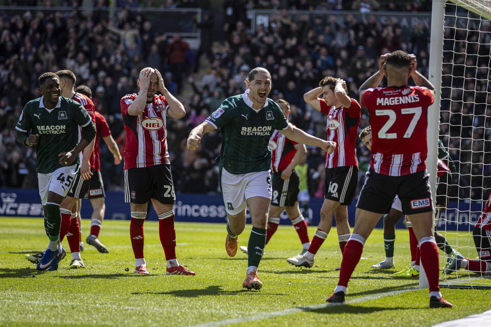 Match Gallery | Exeter City (H)