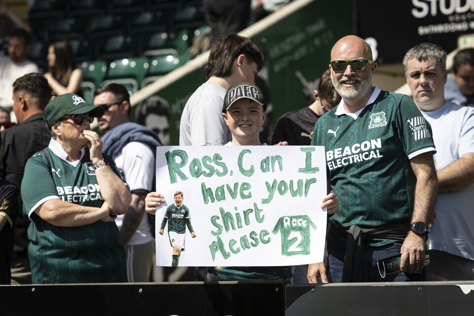 Fan Gallery | Port Vale (H)