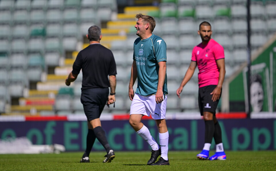 Gallery | Forever Green v Team Harvey