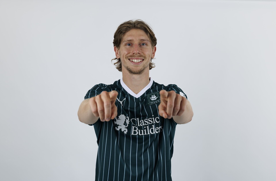 Gallery | Alex Hartridge signs