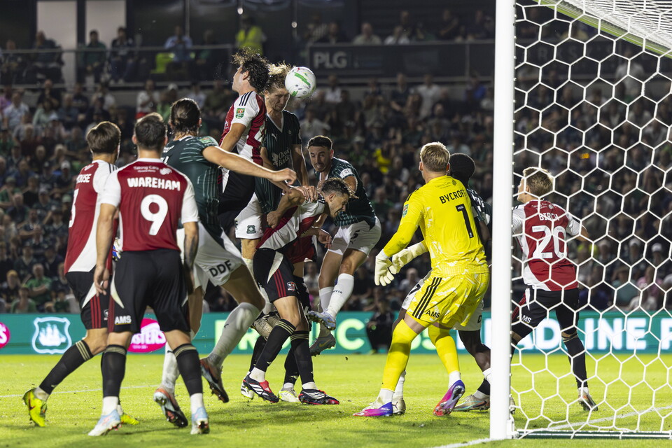 Match Gallery | Exeter City (H)