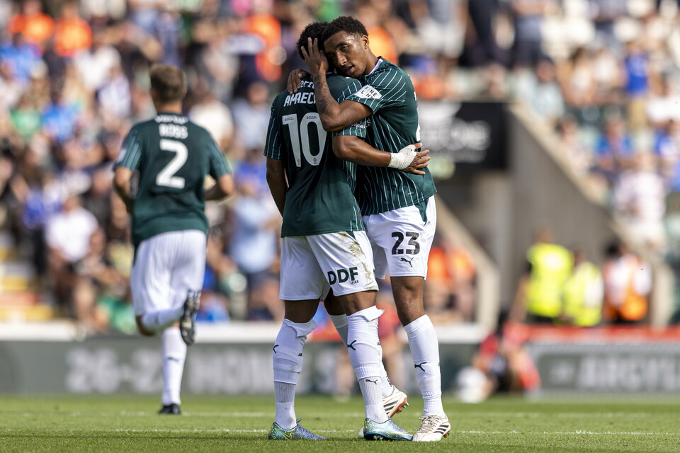 Match Gallery | Argyle v Stockport County