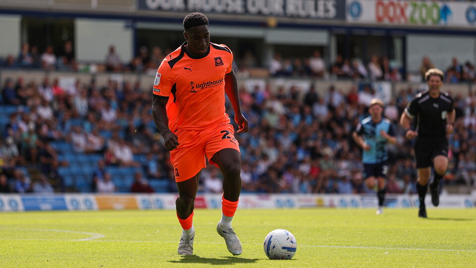 Match Gallery | Wycombe Wanderers (A)
