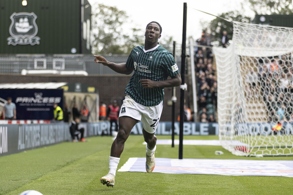Match Gallery | Barnsley (H)