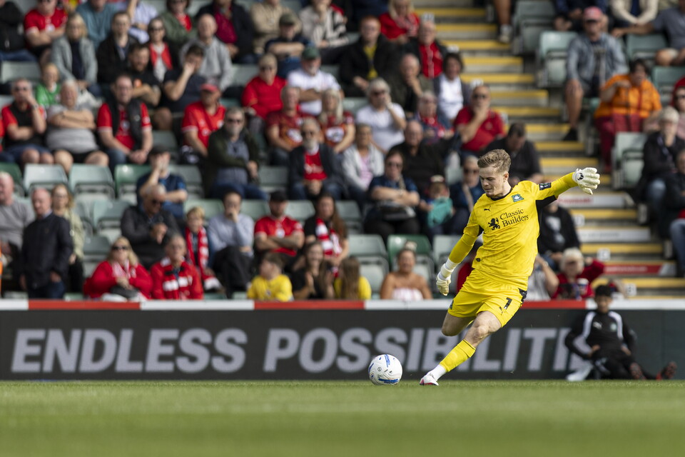 Match Gallery | Barnsley (H)