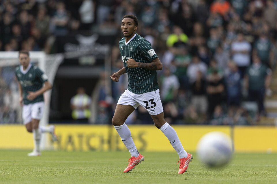 Match Gallery | Barnsley (H)