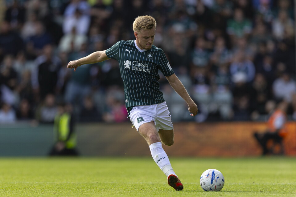 Match Gallery | Barnsley (H)