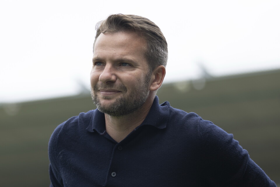 Match Gallery | Barnsley (H)
