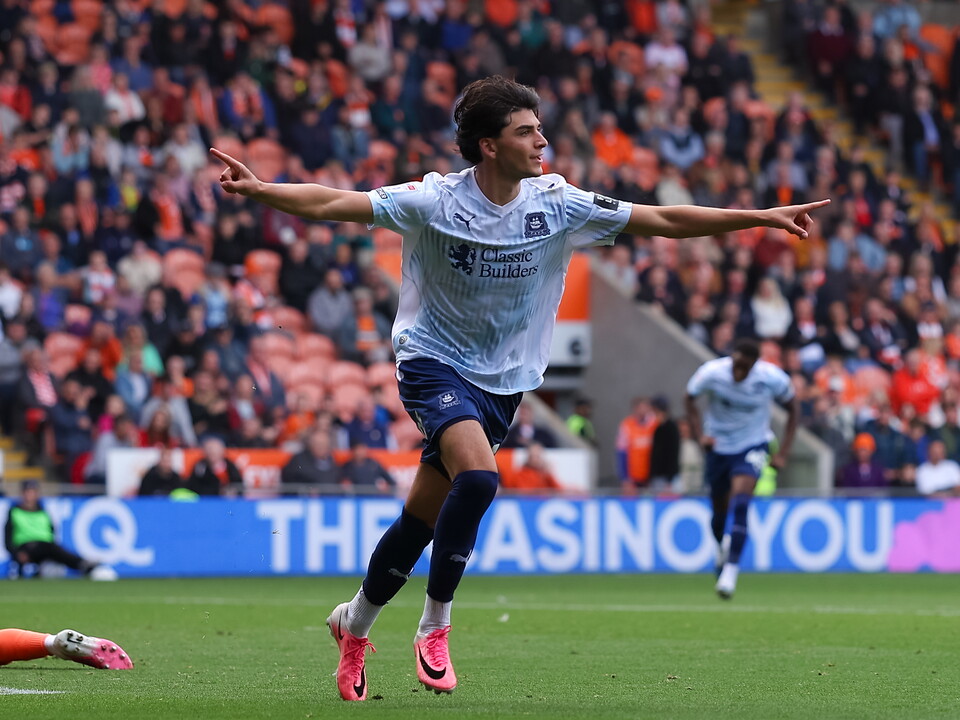Match Gallery | Blackpool 2-4 Argyle