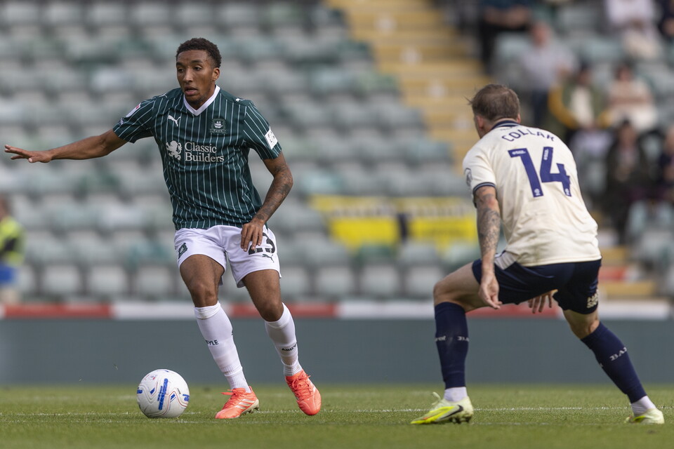 Match Gallery | Burton Albion (H)