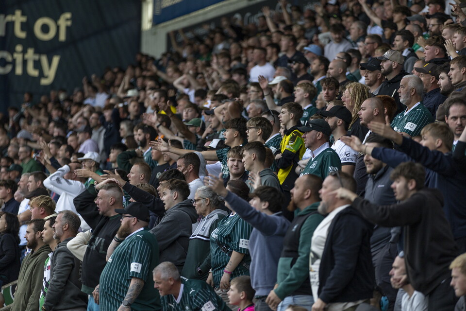Match Gallery | Burton Albion (H)