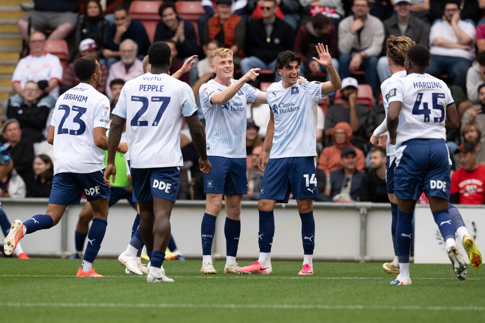 Match Gallery | Leyton Orient (A)
