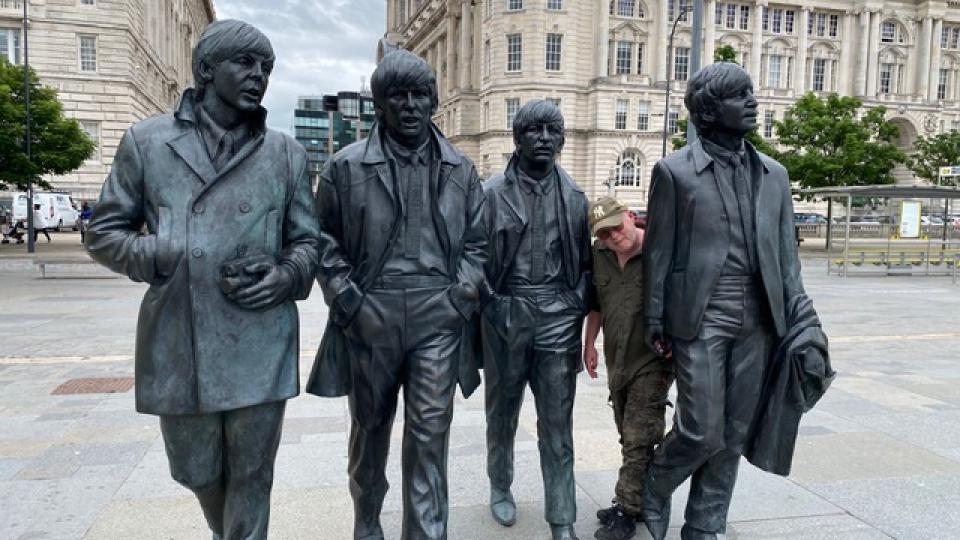 Jack Leslie sculptor