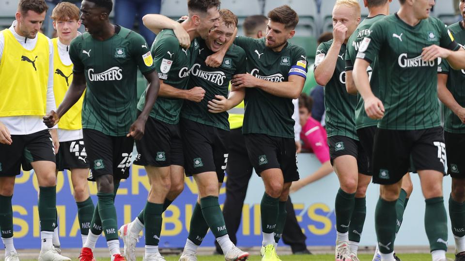 Luke Jephcott vs Gillingham