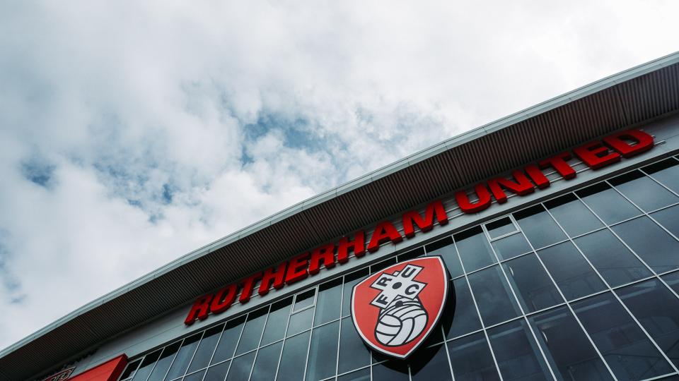 Alt-Look | Rotherham United 