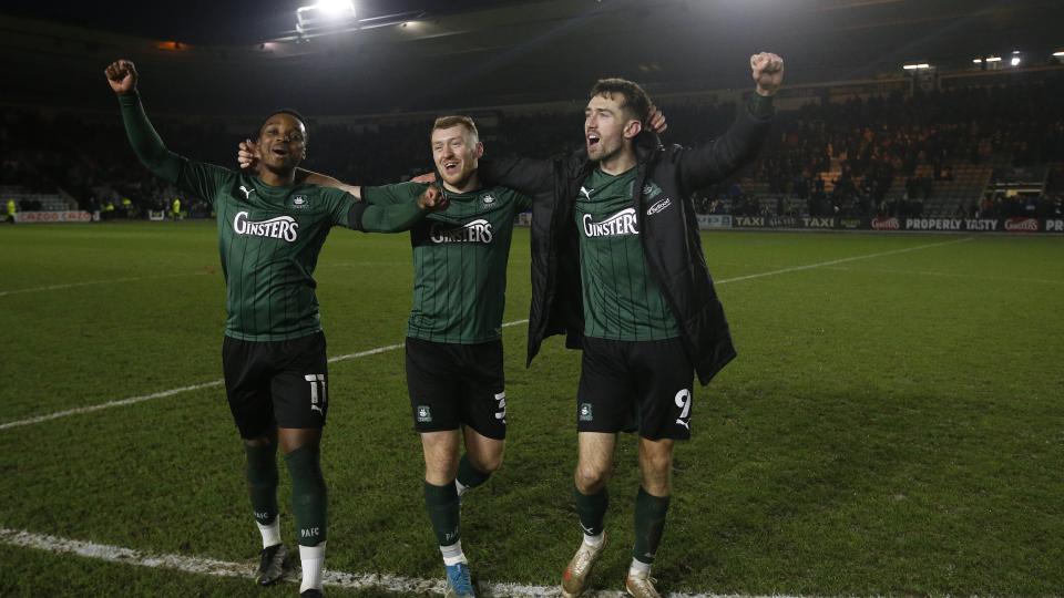 Players celebrate Charlton victory