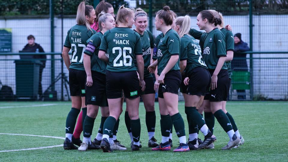 Argyle Women pre-match huddle