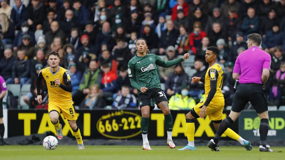 Crichlow debut against Lincoln City