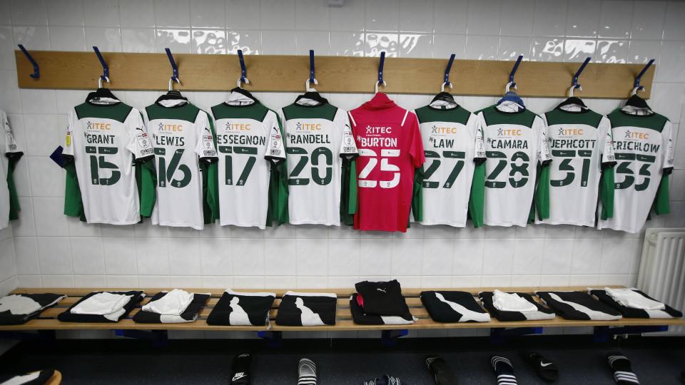 Shirts vs Gillingham