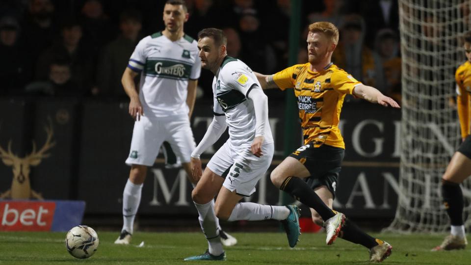 Macaulay Gillesphey defending at Cambridge United