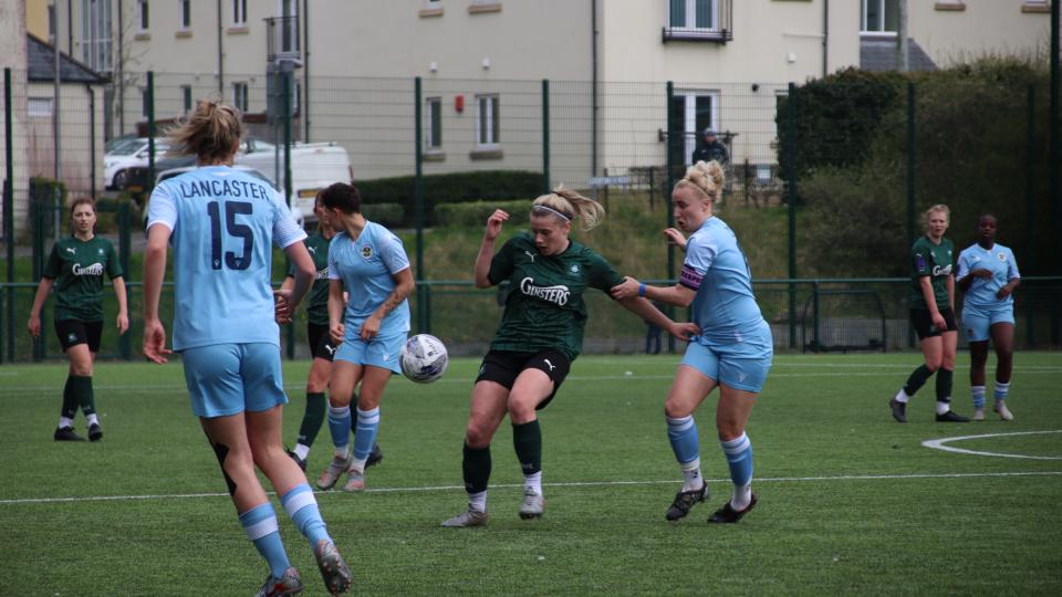 Action from Argyle Women v Crawley Wasps