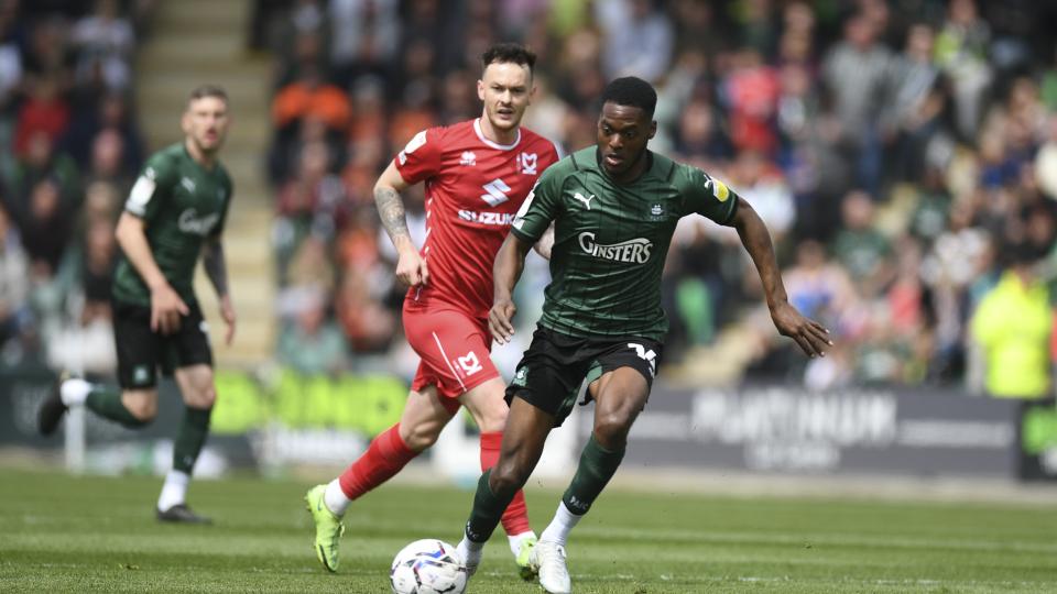 Gallery | MK Dons (H)