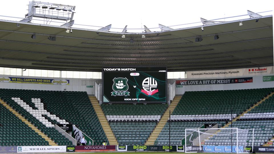 Plymouth Argyle v Bolton
