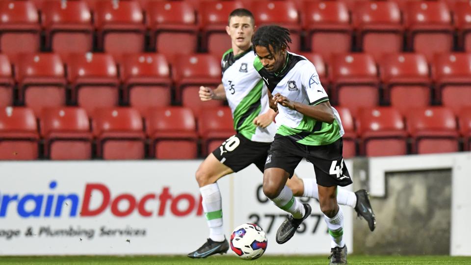 Freddie Issaka at The County Ground