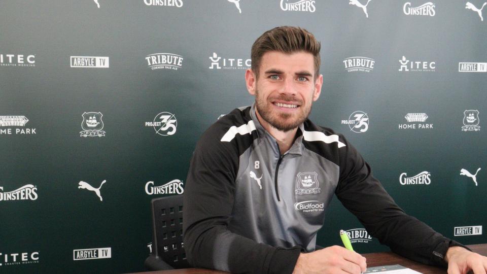 Joe Edwards new contract