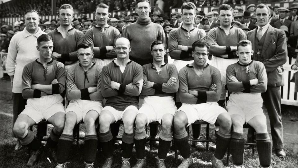 Jack Leslie and his team mates