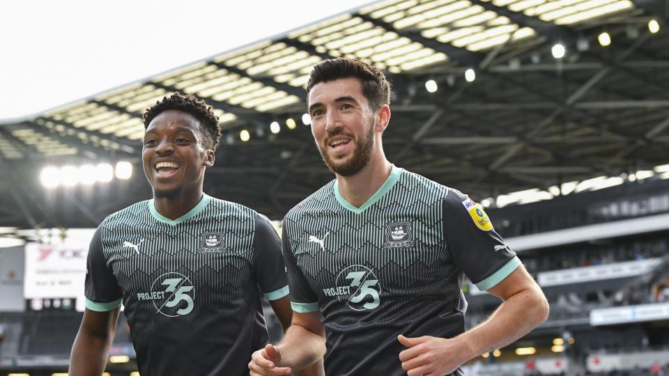 Gallery | MK Dons (A)