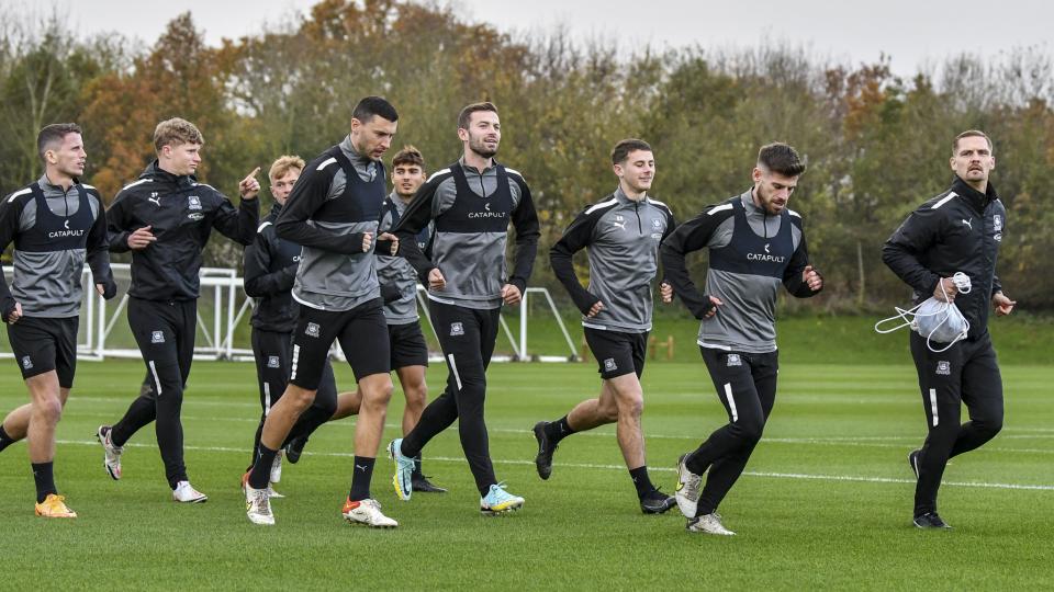 Inside Training | Pre Burton Albion