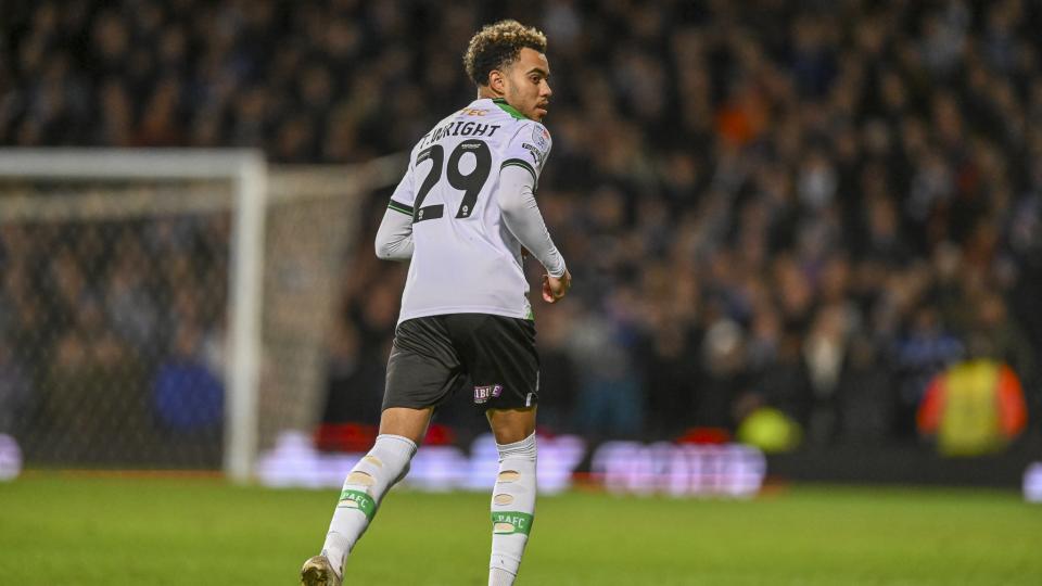 Tyreik Wright vs Ipswich Town