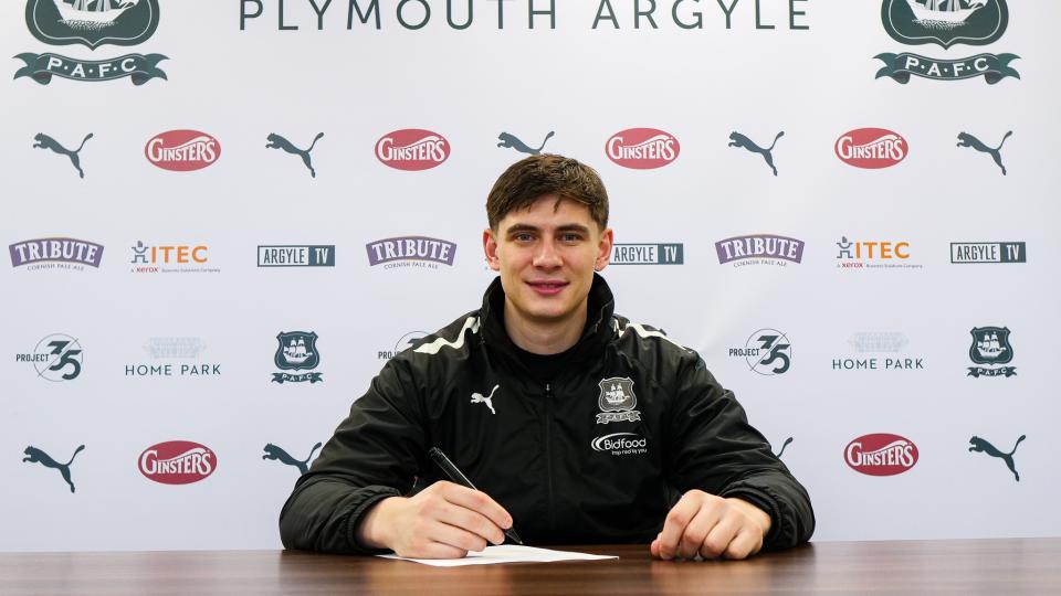 Mike Cooper signs new deal