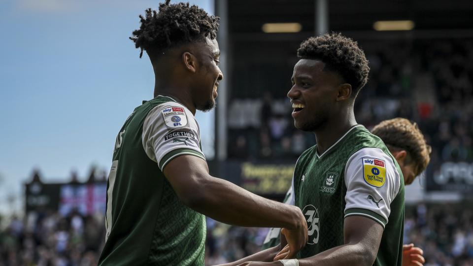 Match Gallery | Burton Albion (H)