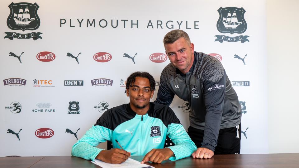 Freddie Issaka and Steven Schumacher