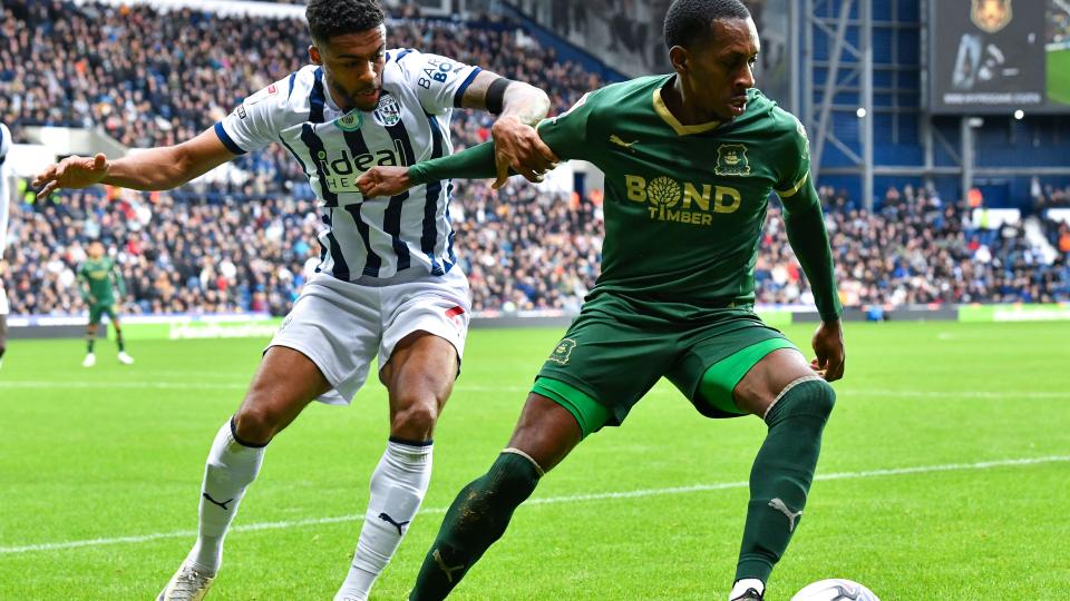 Mickel Miller shields the ball