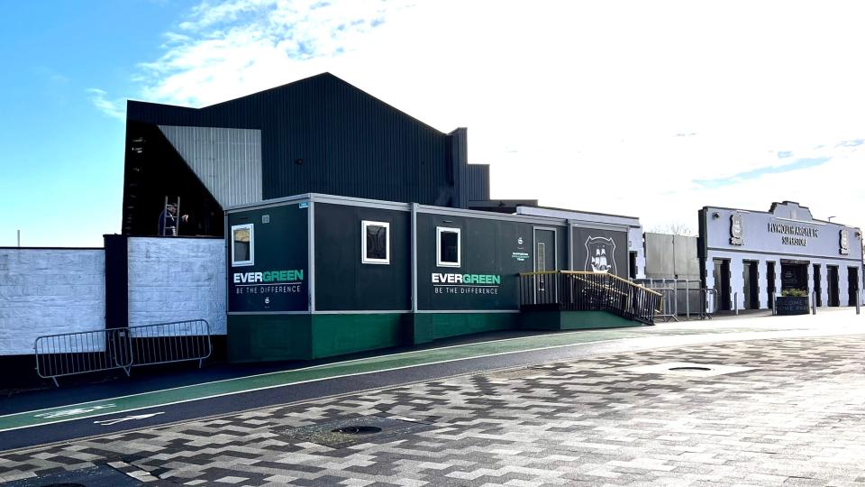 Evergreen suite outside Home Park