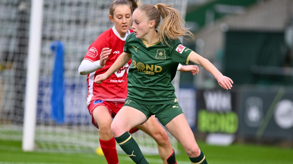 Mia Endacott on the ball