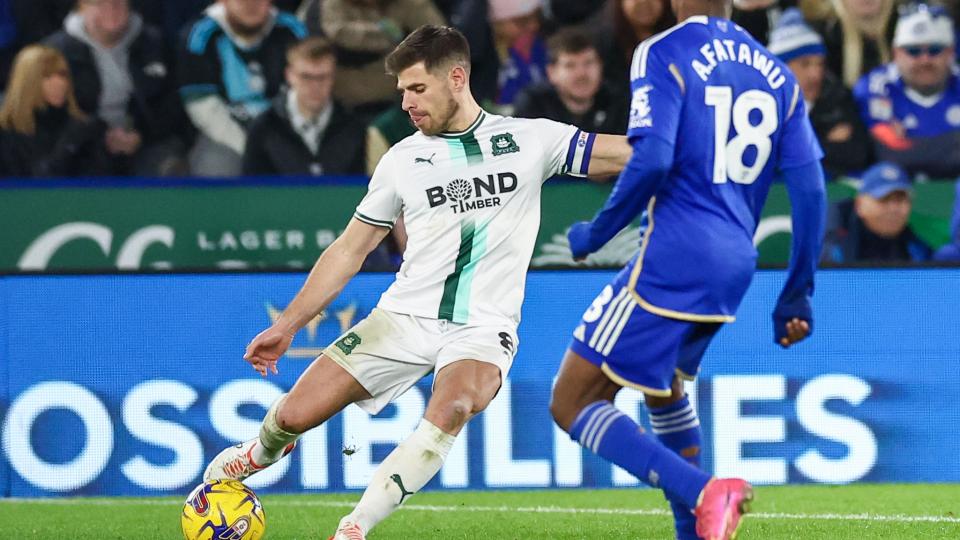 Joe Edwards v Leicester 