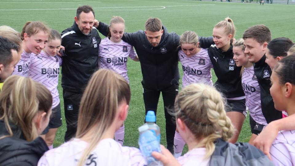 London Bees 1-2 Argyle