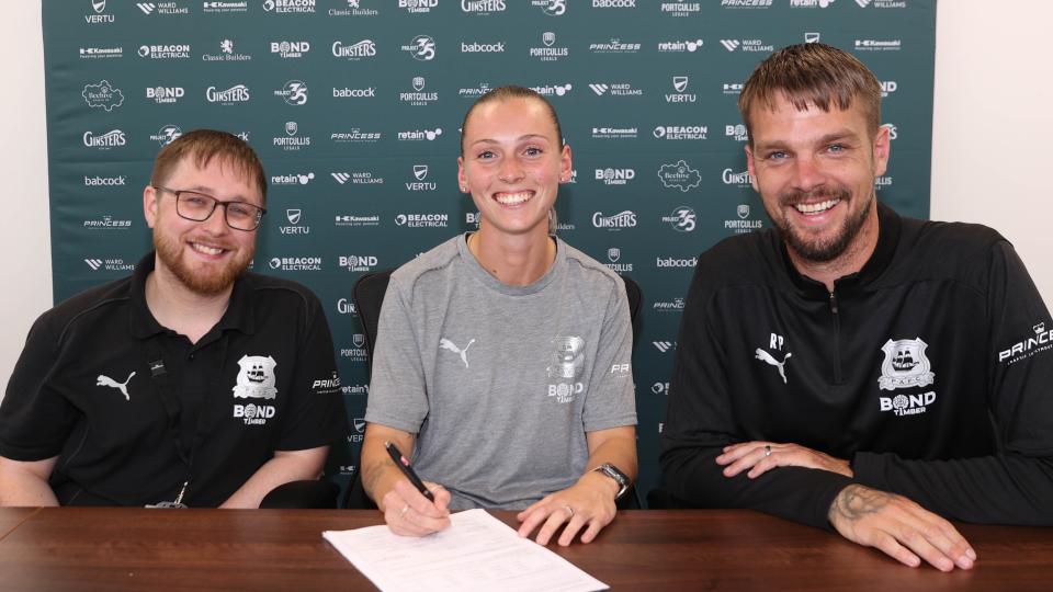 Charlotte Whitmore signing contract