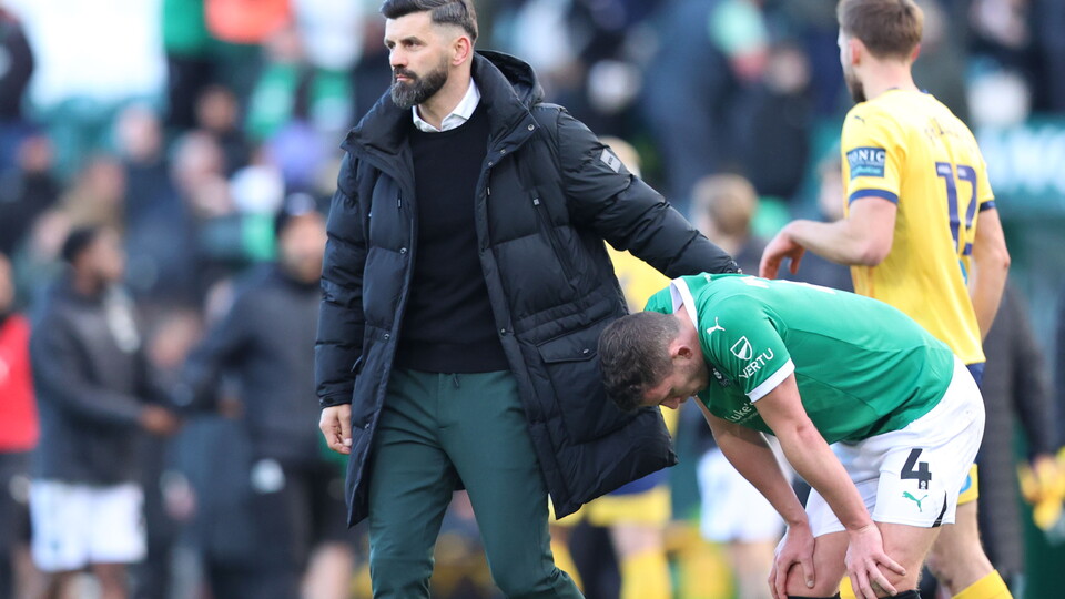 Miron Muslic consoles Jordan Houghton