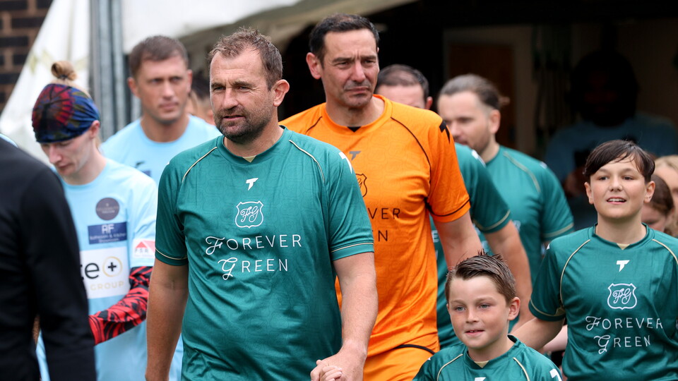 Gallery | Celebrities v Forever Green