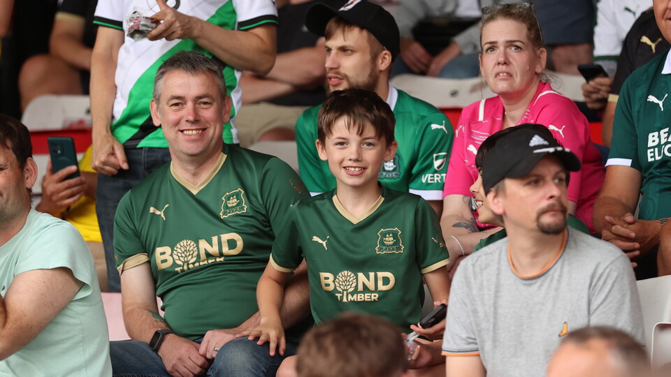 Fan Gallery | Lincoln City (A)