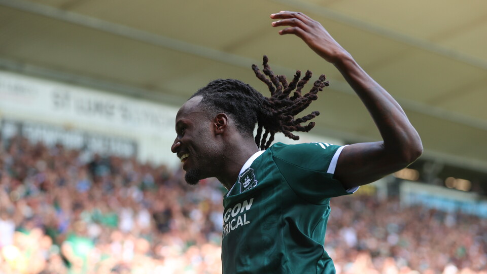 Match Gallery | Blackpool (H)